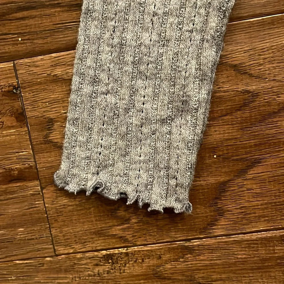 Aeropostale The OG Tee Collection Shrunken Tee in Gray Size M - Picture 5 of 6